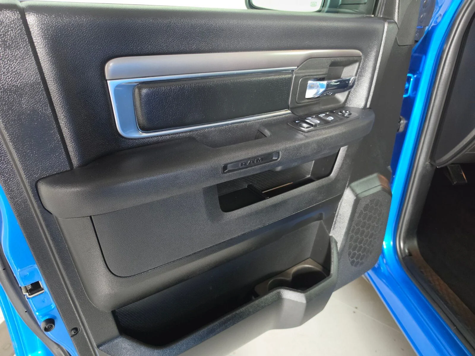 Used 2021 Blue Ram Warlock image 35