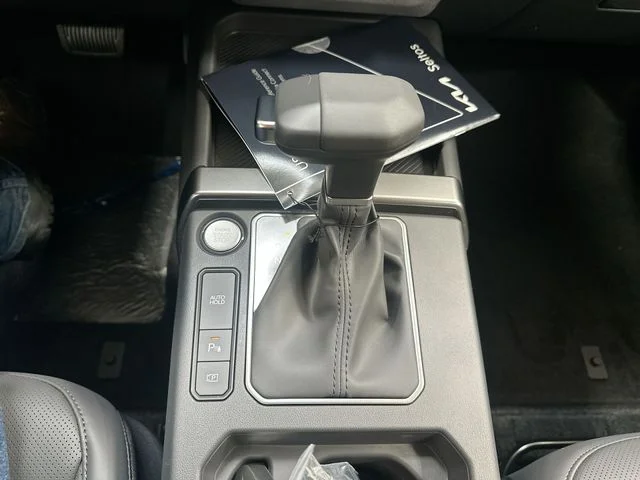 New 2027 Blue Kia EX image 21