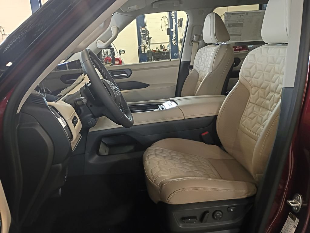 New 2026 Red Pearl Nissan Platinum Reserve image 12