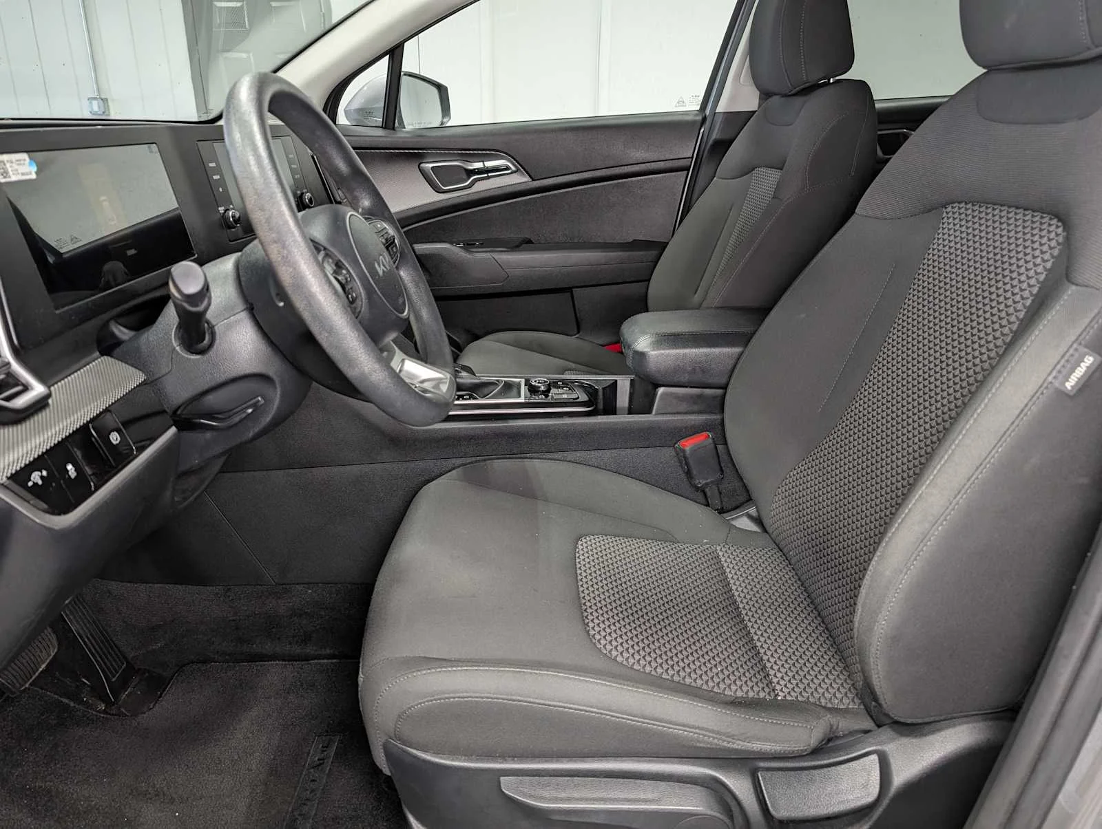 Used 2024 Steel Gray Kia LX image 4