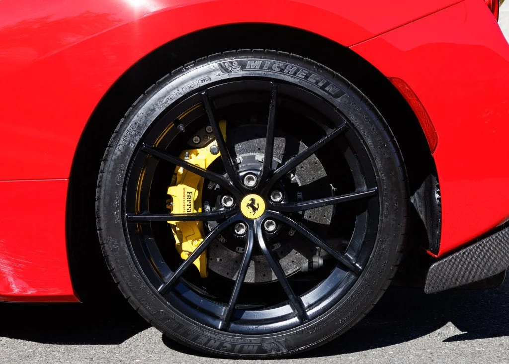 Certified Used 2019 Rosso Corsa Ferrari Base image 6