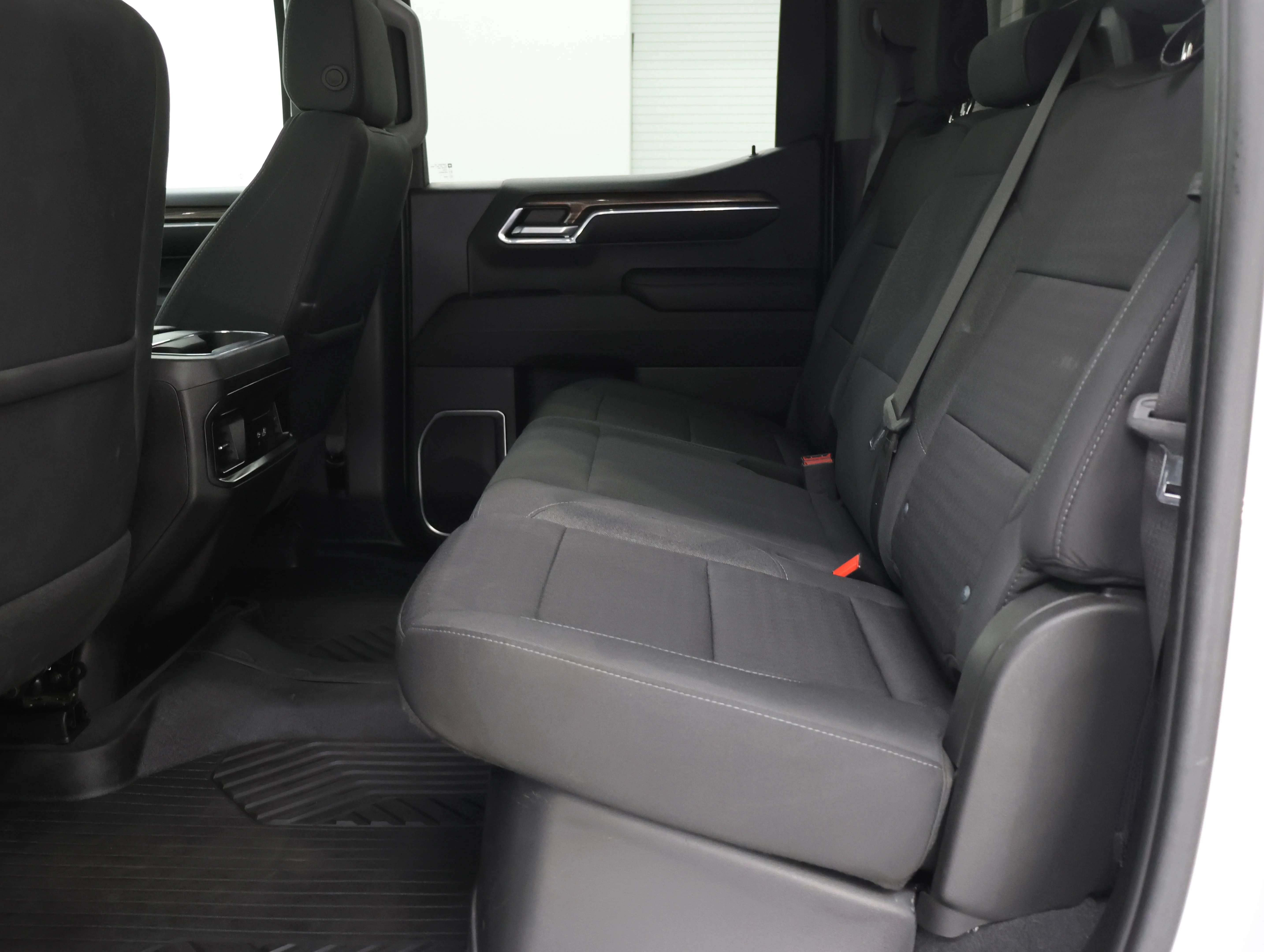 Used 2023 Summit White Chevrolet RST image 32