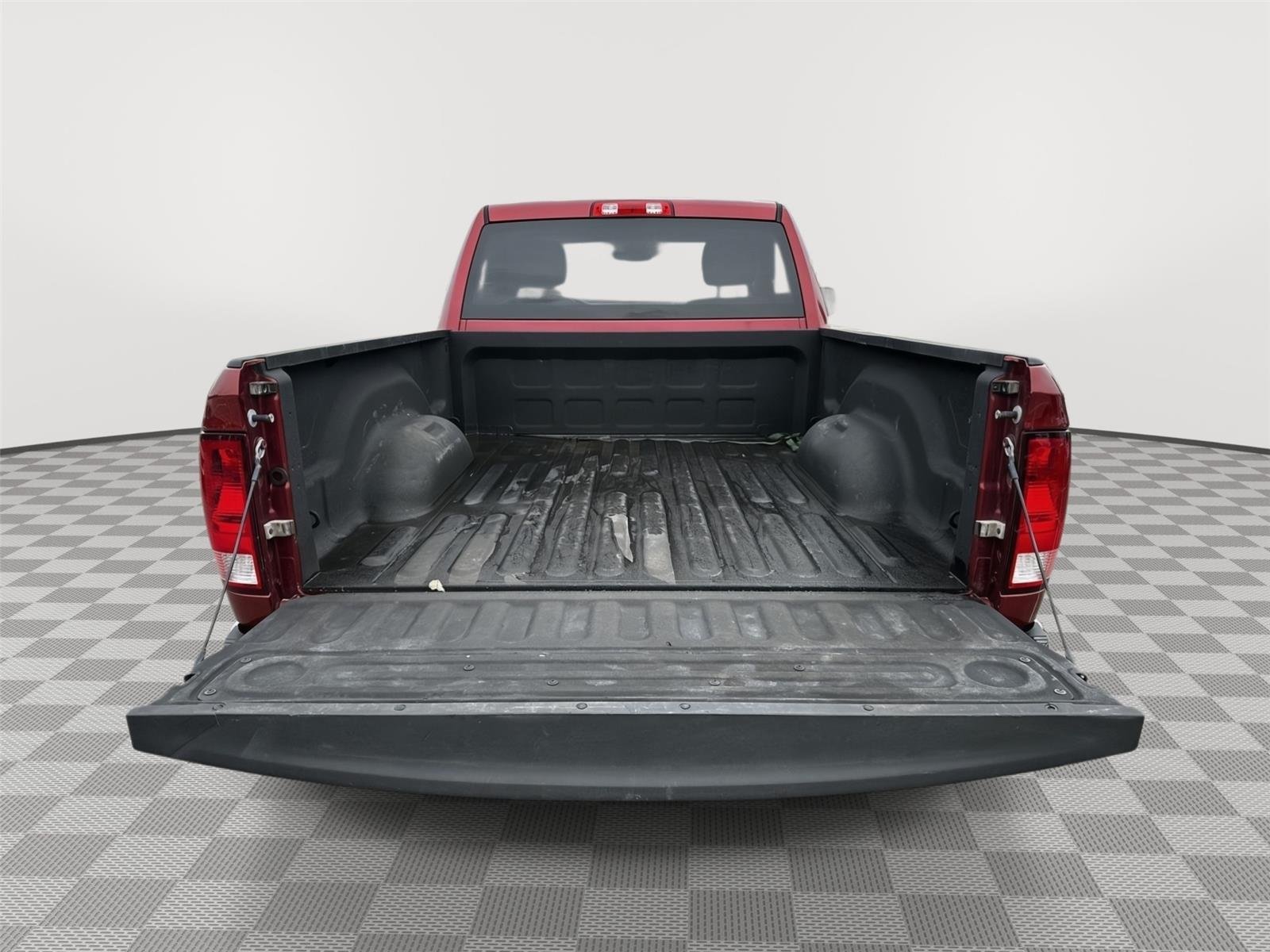 Used 2015 Deep Cherry Red Crystal Pearlcoat Ram Tradesman image 18