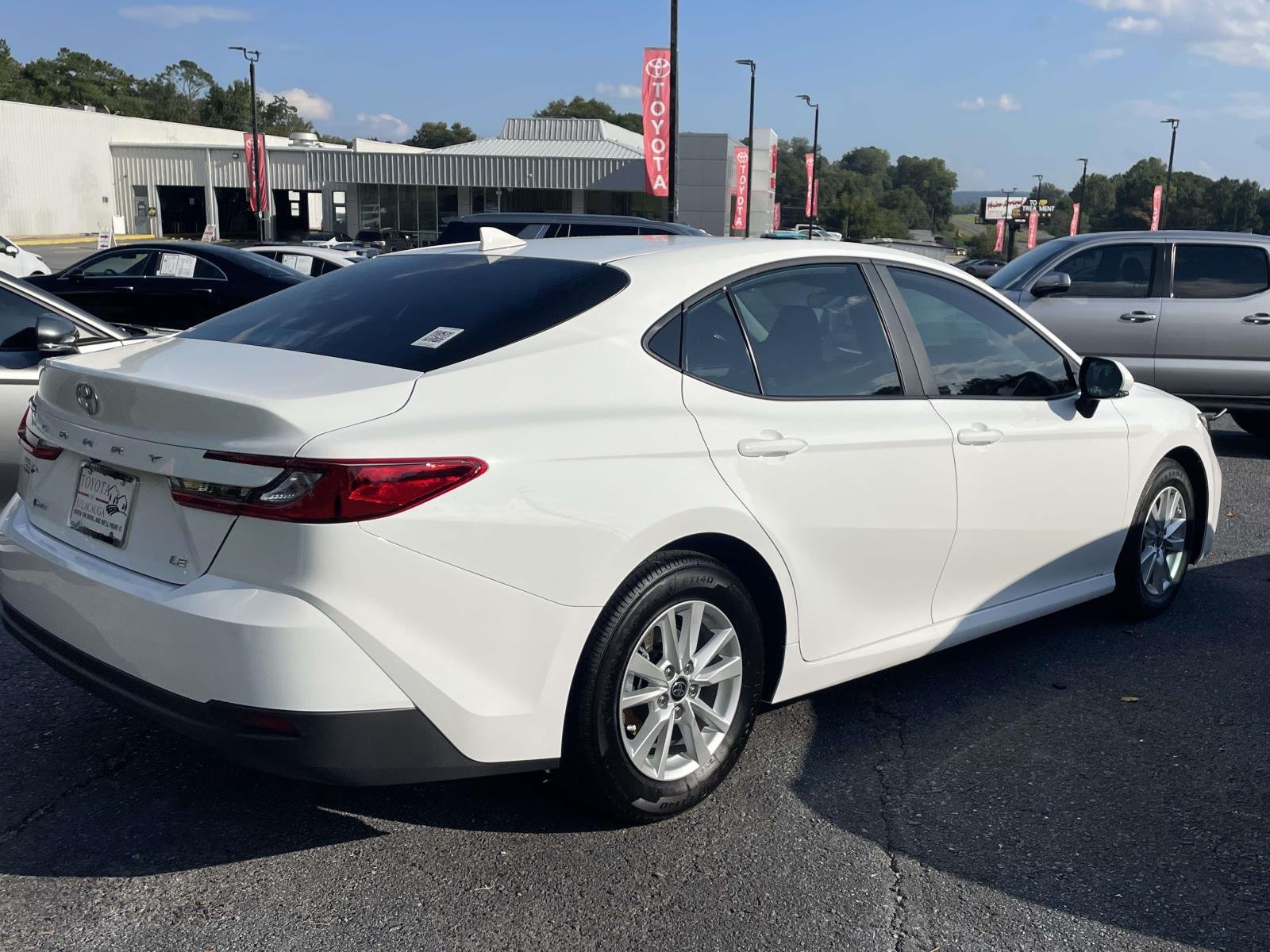 Used 2026 Ice Cap Toyota LE image 2