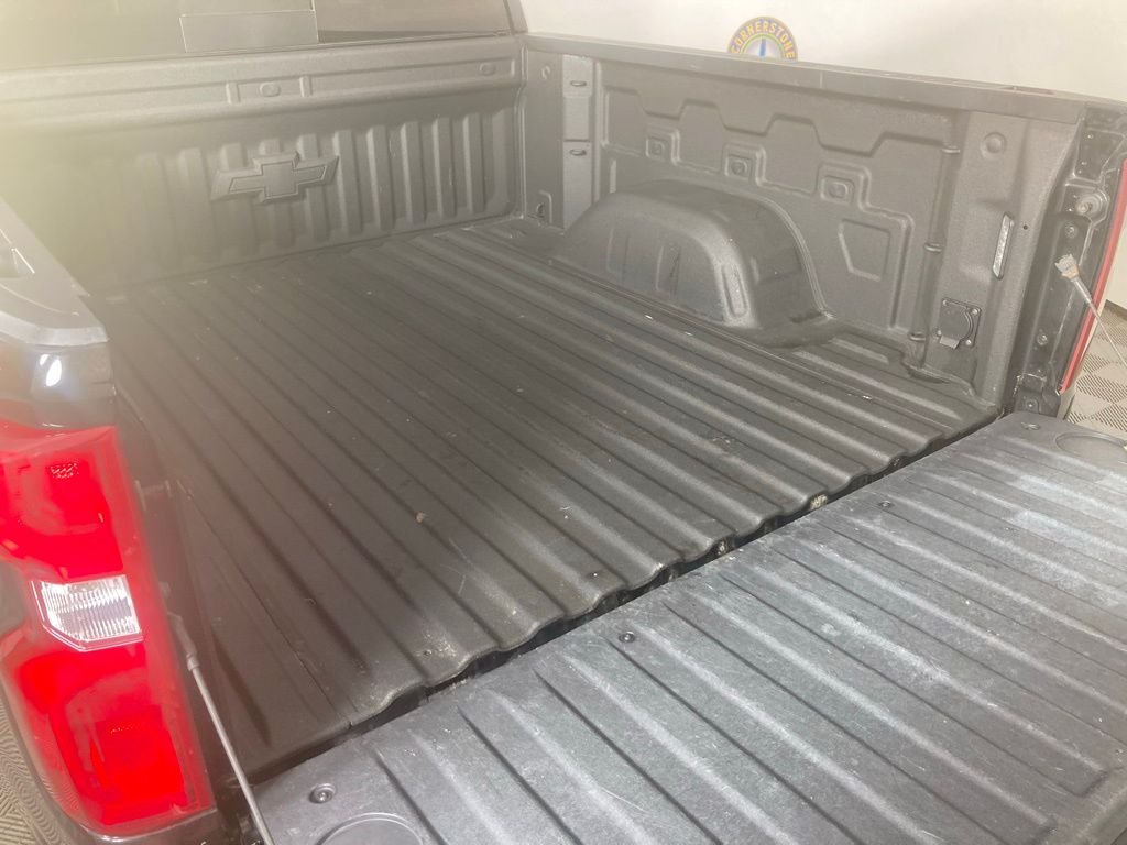 Used 2019 Black Chevrolet LTZ image 21