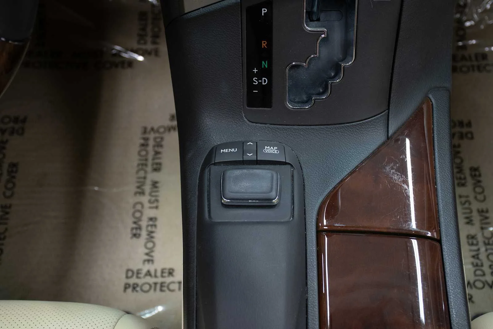 Used 2015 Starfire Pearl Lexus  image 20
