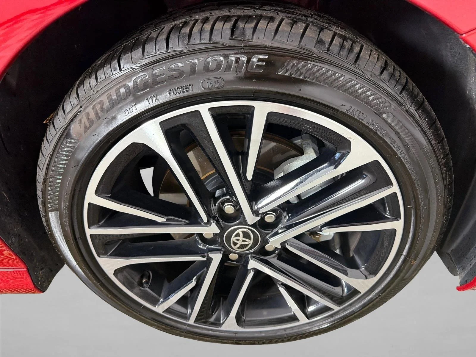 Used 2025 Gray Toyota LE image 13