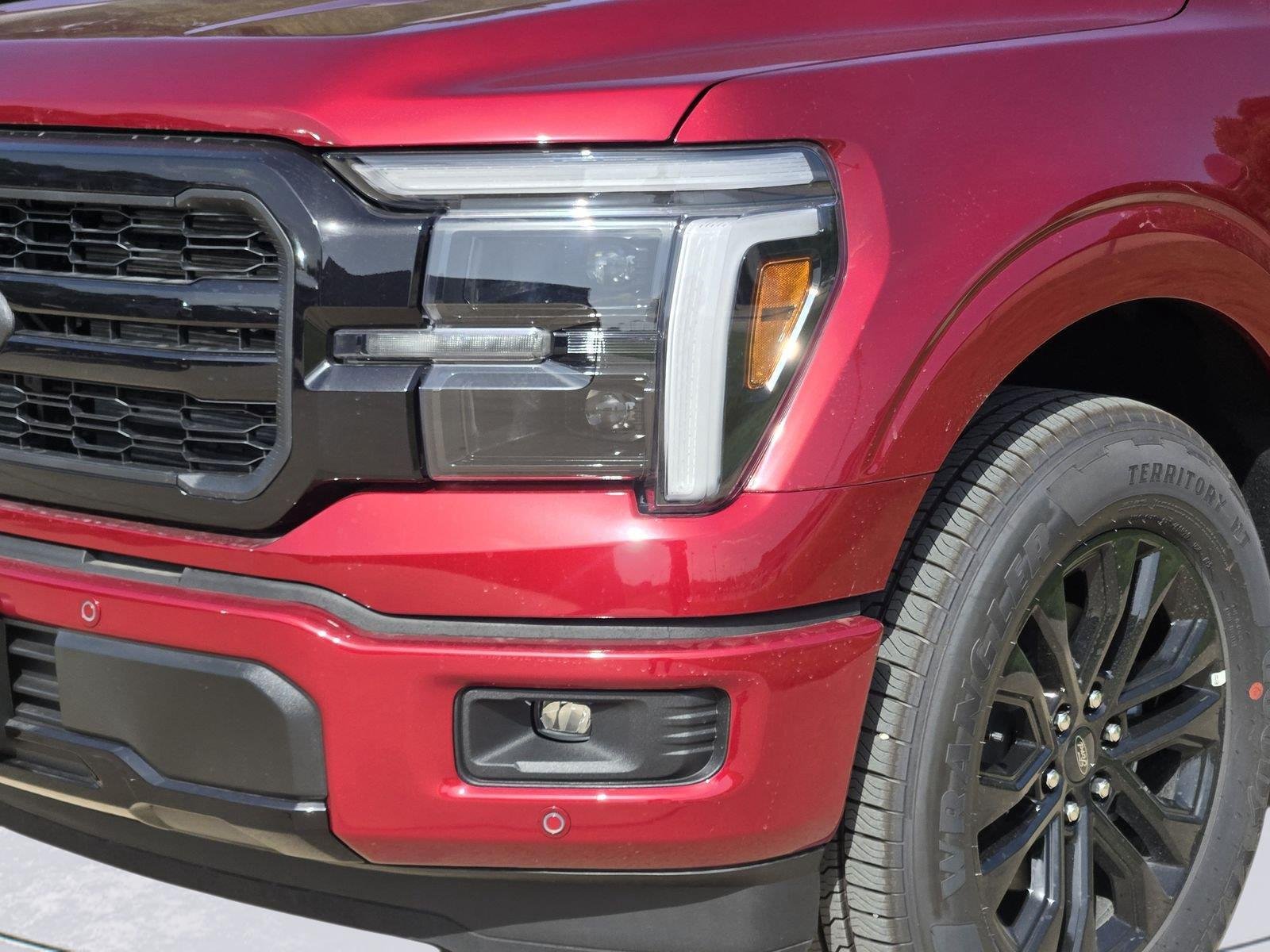 New 2026 Ruby Red Metallic Tinted Clearcoat Ford Lariat® image 5