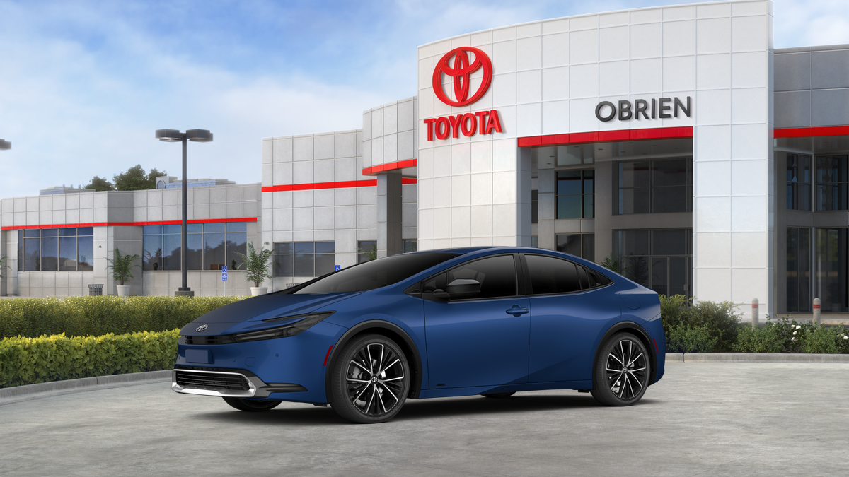 New 2027 Reservoir Blue Toyota XLE AWD image 2