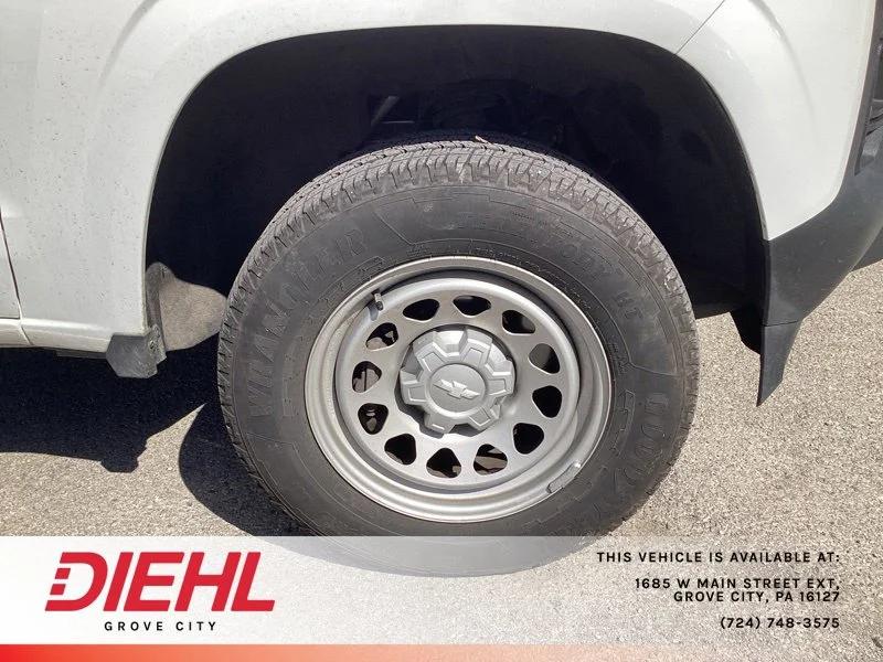 Used 2024 White Chevrolet Work Truck image 9