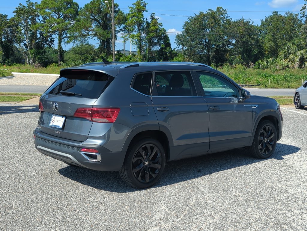 Used 2023 Gray Volkswagen 1.5T SE image 7