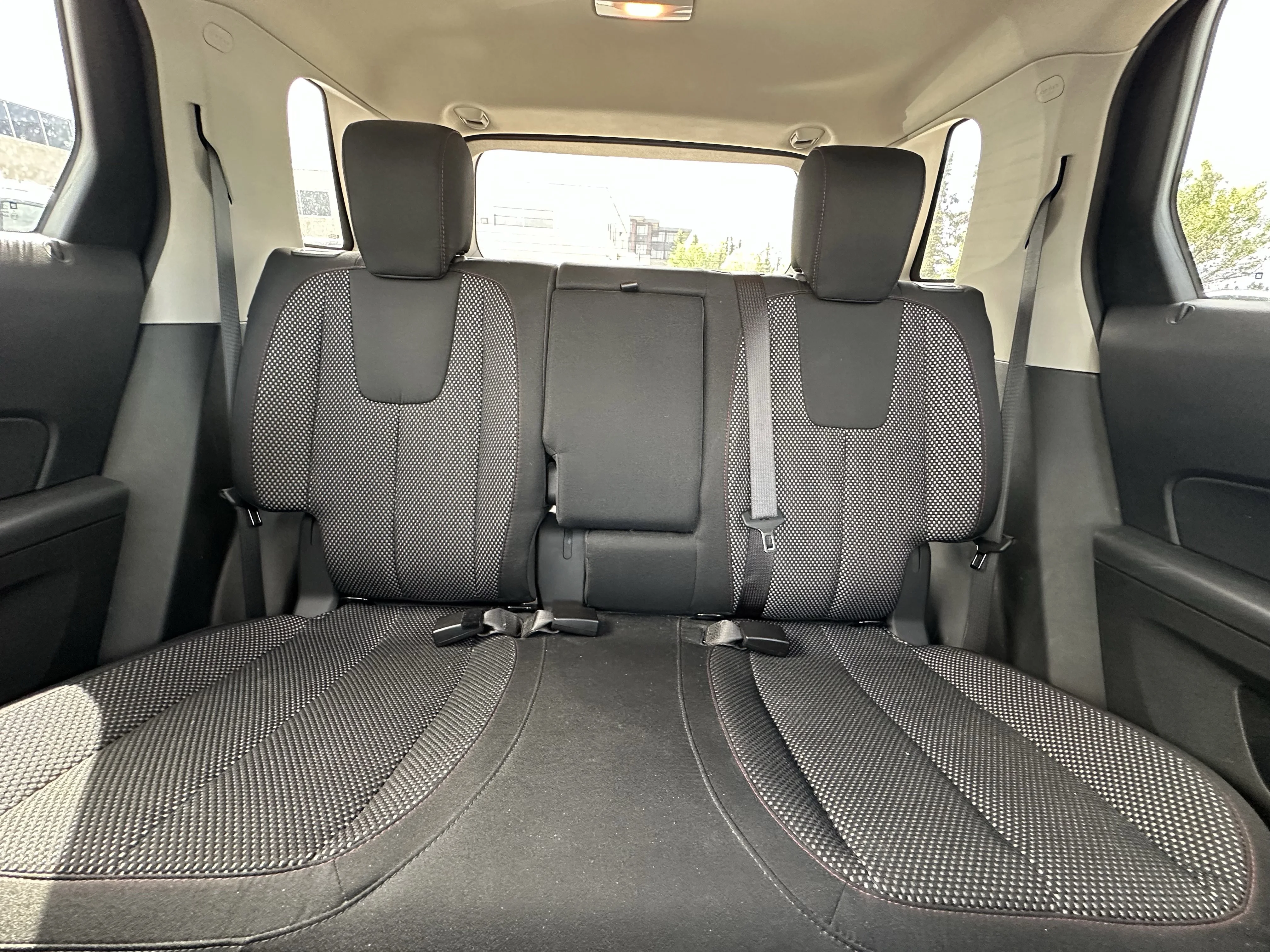 Used 2014 Red GMC SLE image 23