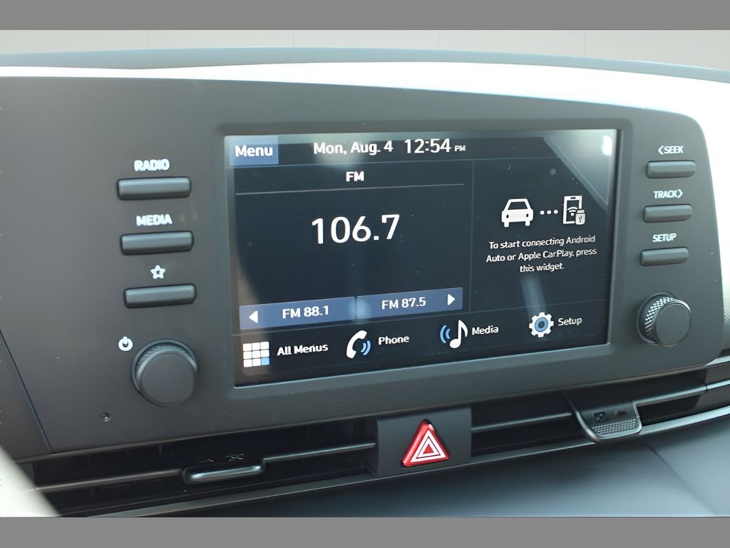 Certified Used 2025 Abyss Black Hyundai SEL Sport image 18