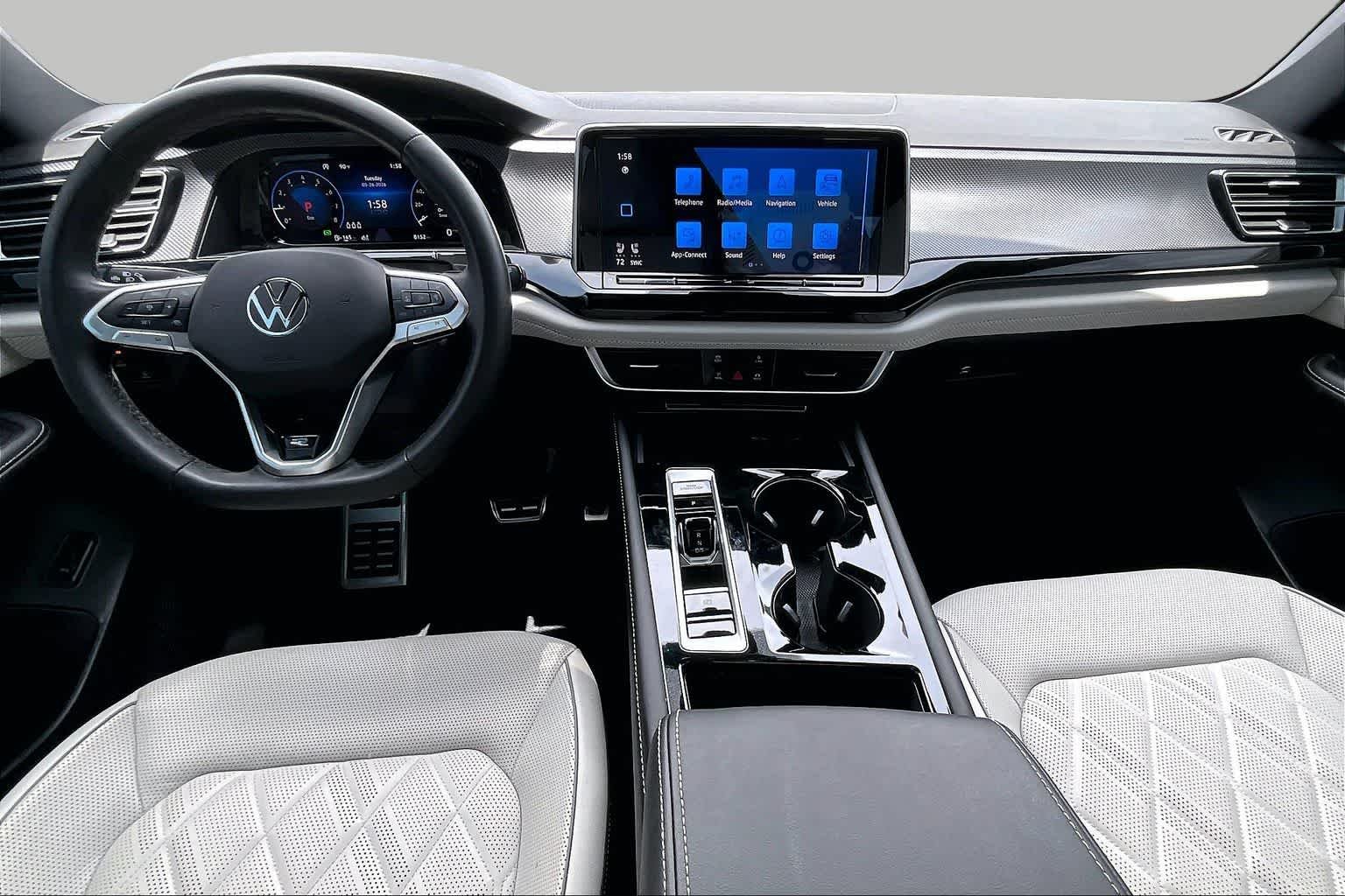 Used 2025 Opal White Pearl Volkswagen 2.0T SEL Premium R-Line image 15