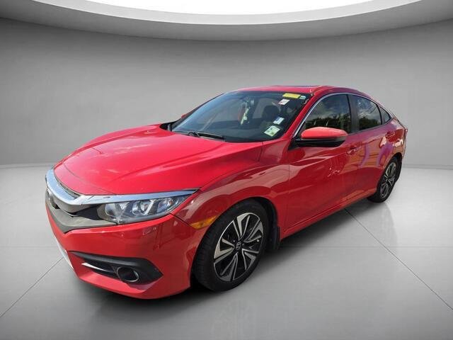 Used 2018 Rallye Red Honda EX-T image 1