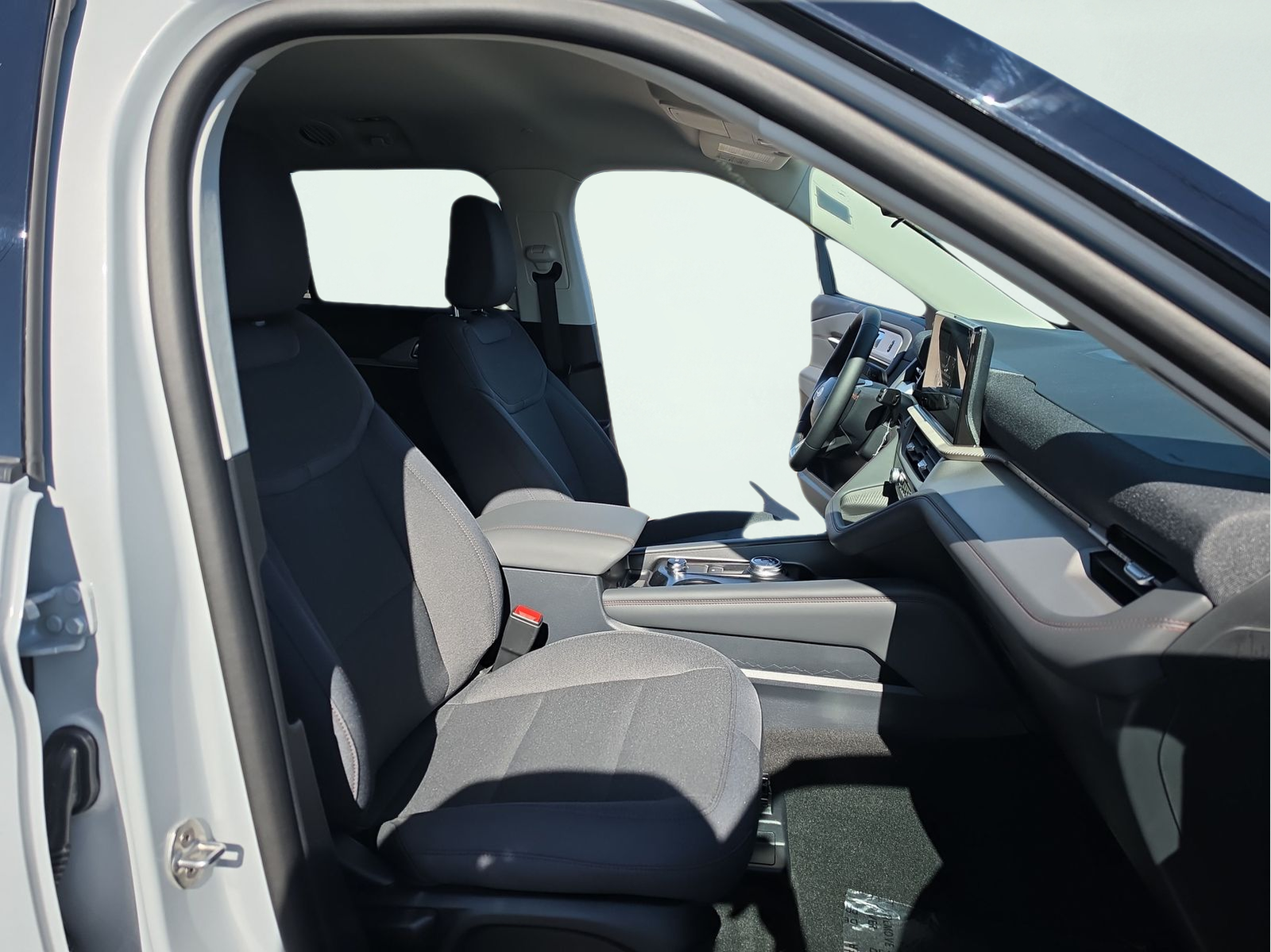 New 2026 Space White Metallic Ford Active image 18