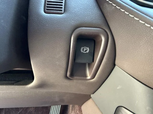 Used 2019  Lexus 500 Base image 38