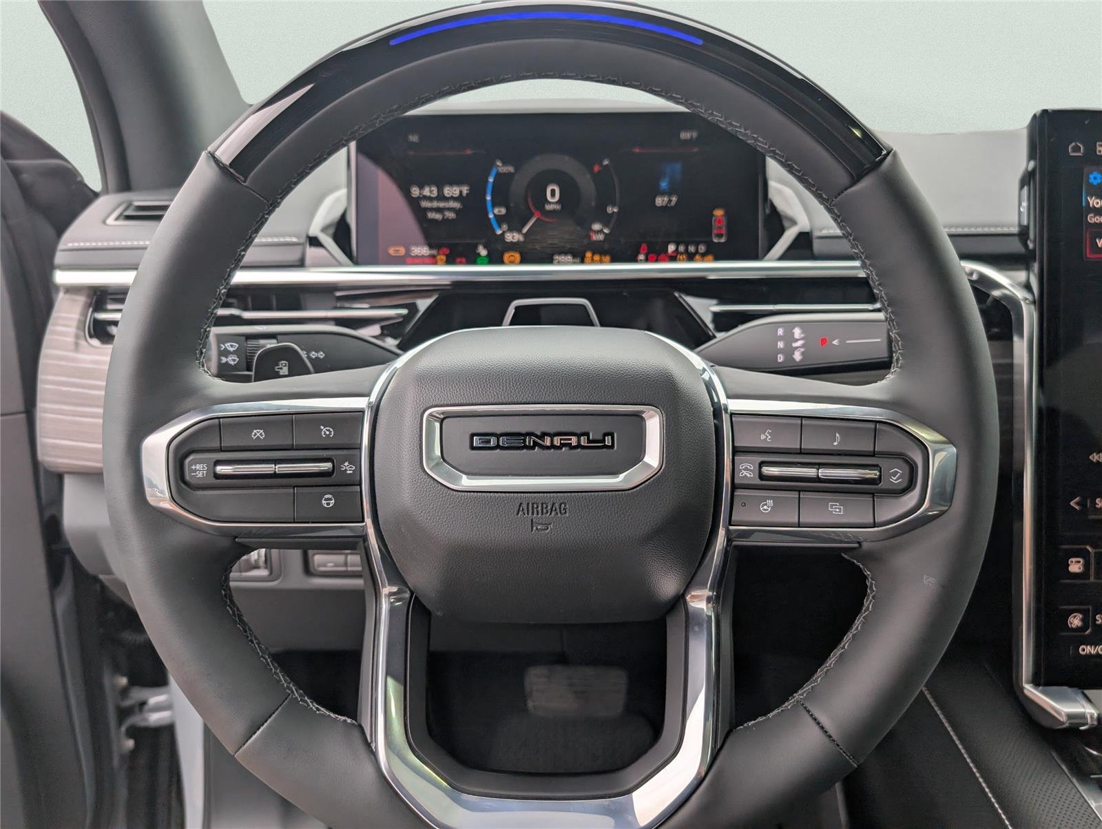 2025 GMC Sierra EV Denali - Photo 22