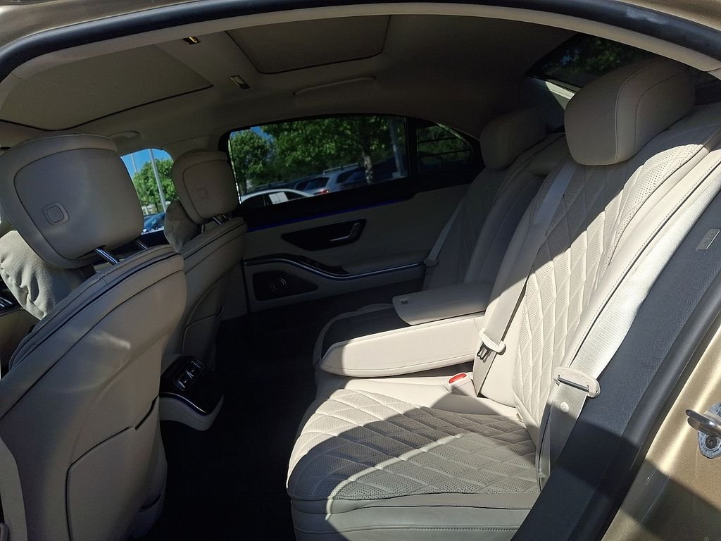 Certified Used 2022 MANUFAKTUR Kalahari Gold Mercedes-Benz S 500 image 10