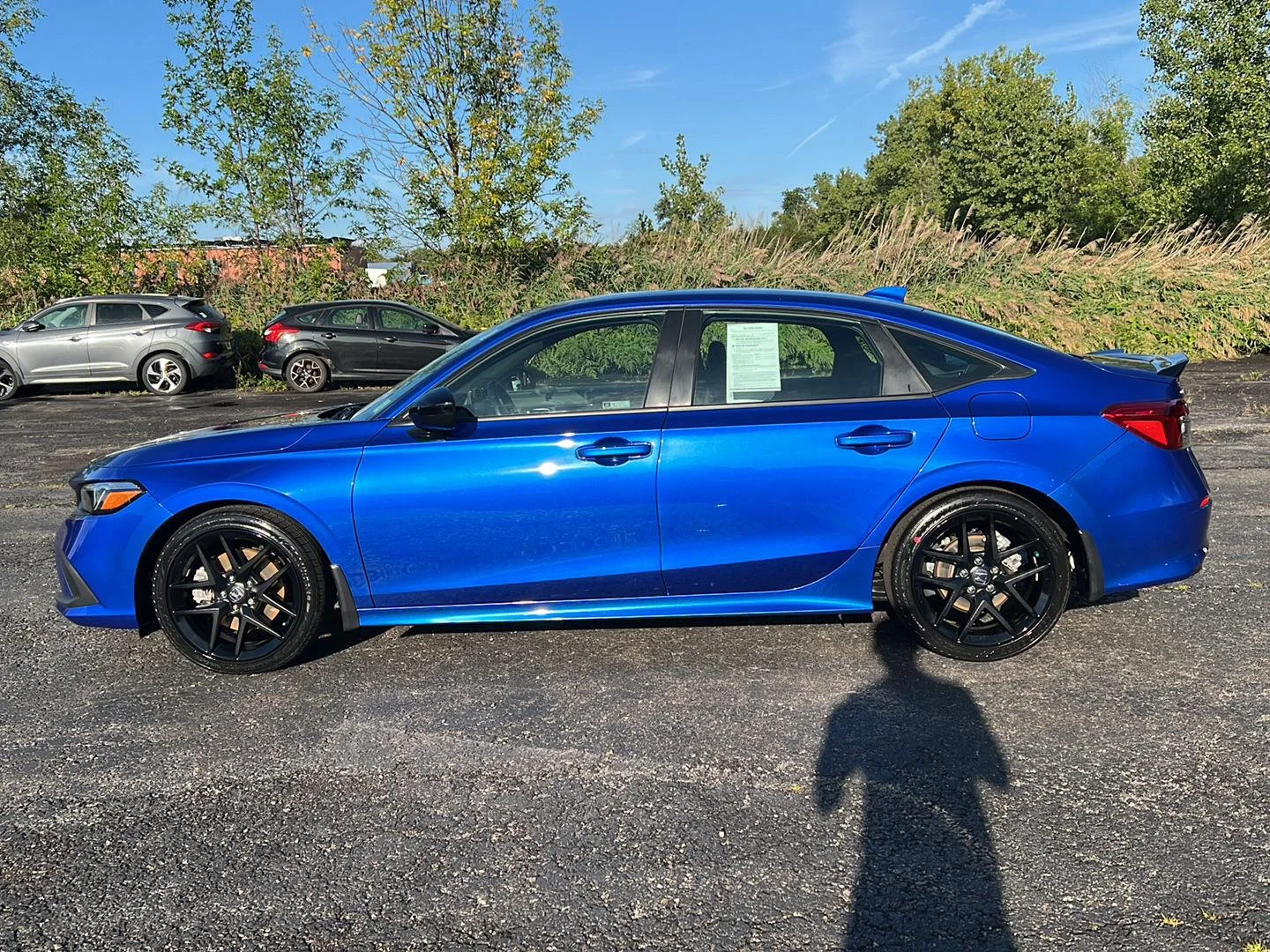 Used 2022 Aegean Blue Metallic Honda  image 19