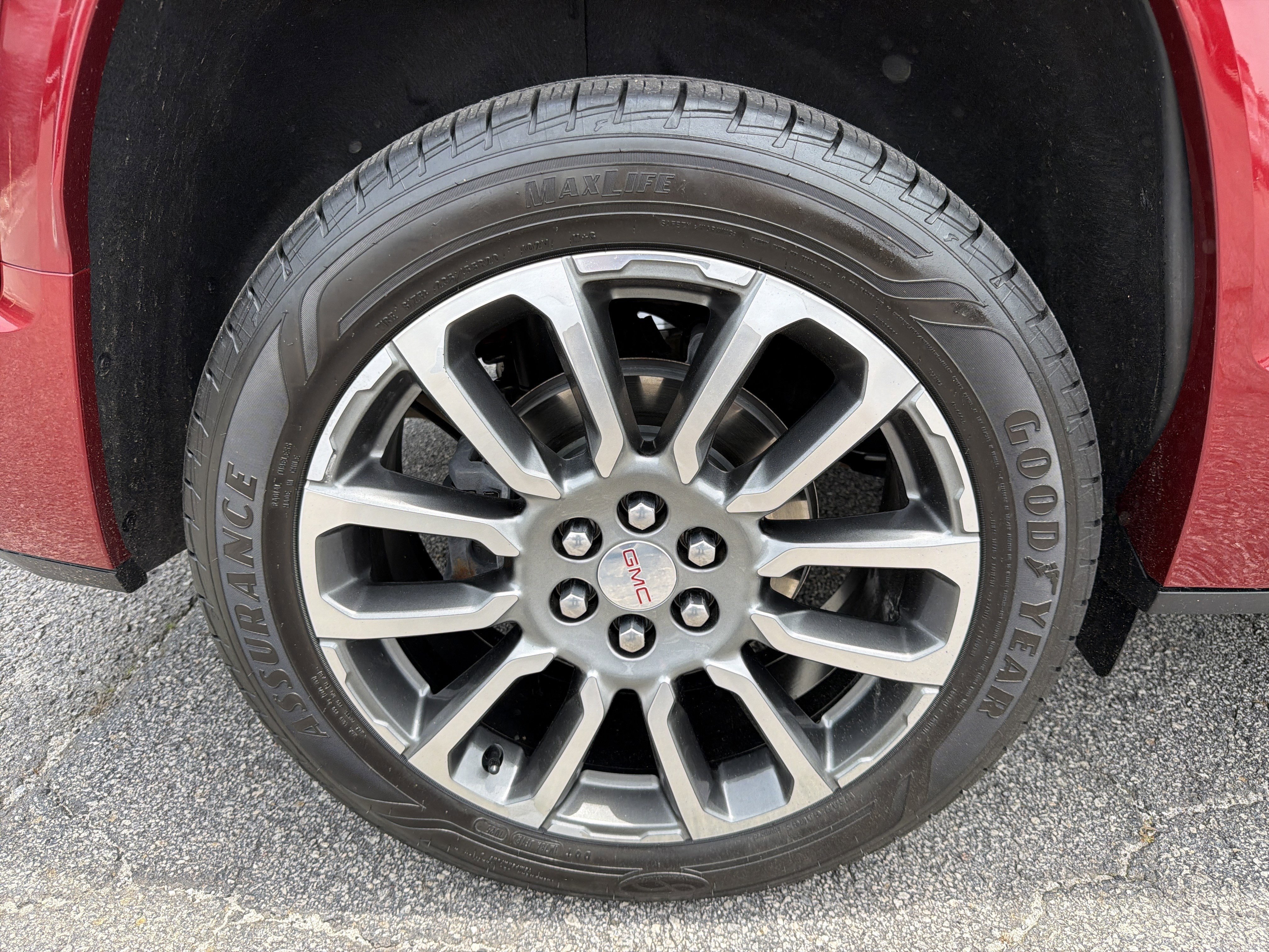 2022 GMC Acadia Denali - Photo 18