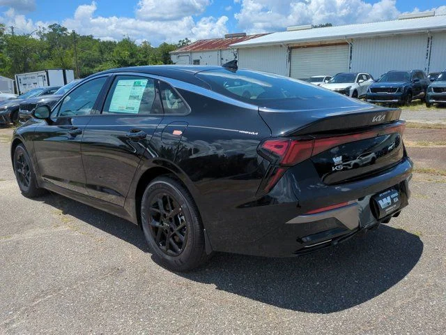 New 2026 Aurora Black Pearl Kia LXS FWD image 6