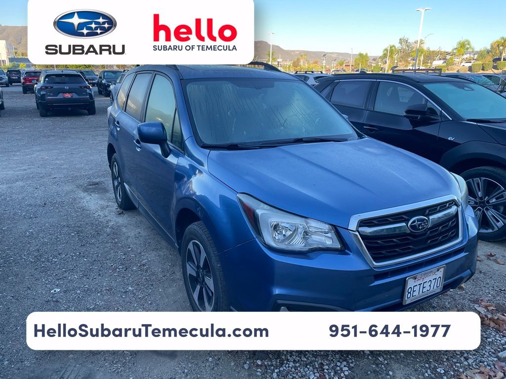 Used 2018 Quartz Blue Pearl Subaru 2.5i Premium image 1