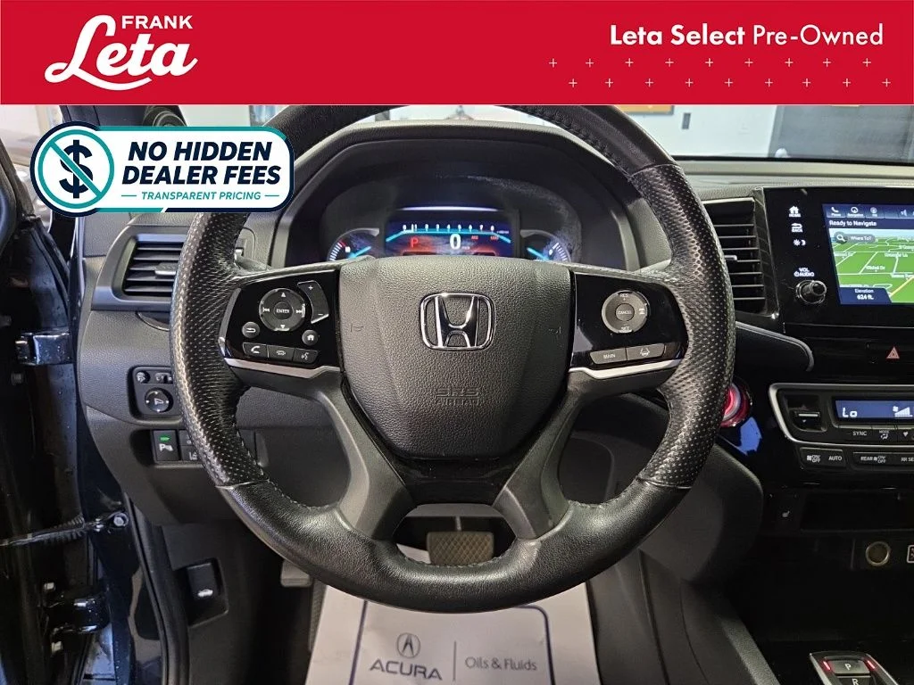 Certified Used 2019 Black Honda Touring image 13