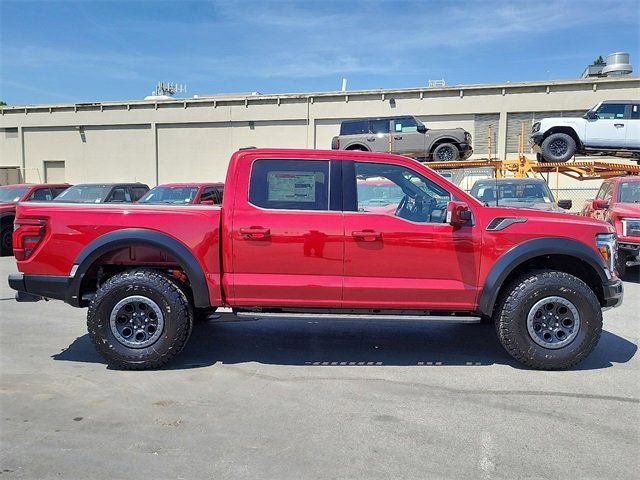 2025 Ford F-150 Raptor - Photo 29