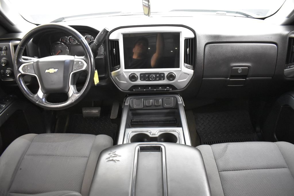 Used 2015 Black Chevrolet LT image 14