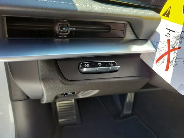New 2026 Arctic White Chevrolet 2LT image 21