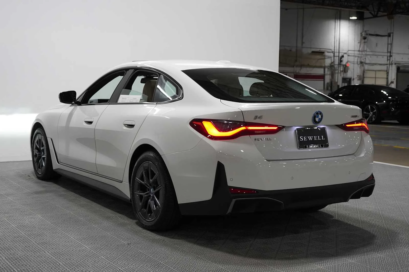 Certified Used 2023 Alpine White BMW eDrive35 image 6