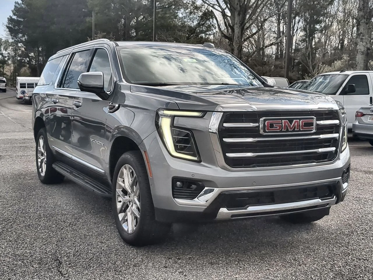 New 2026 Sterling Metallic GMC Elevation image 2