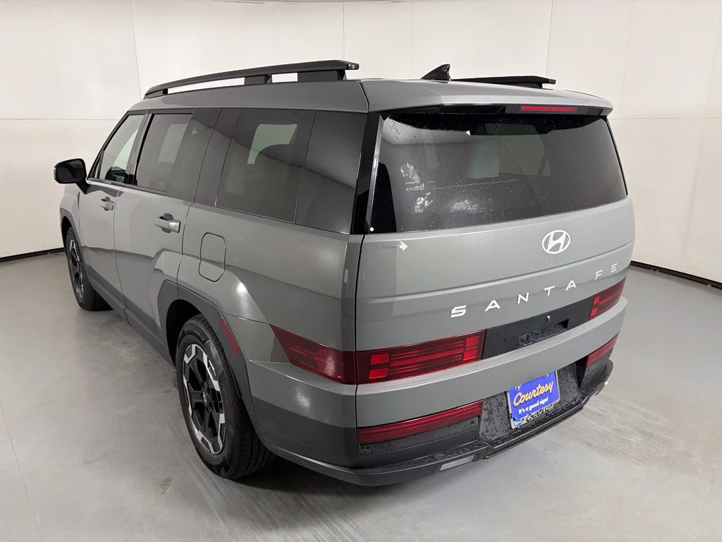 Used 2025 Gray Hyundai SEL image 6
