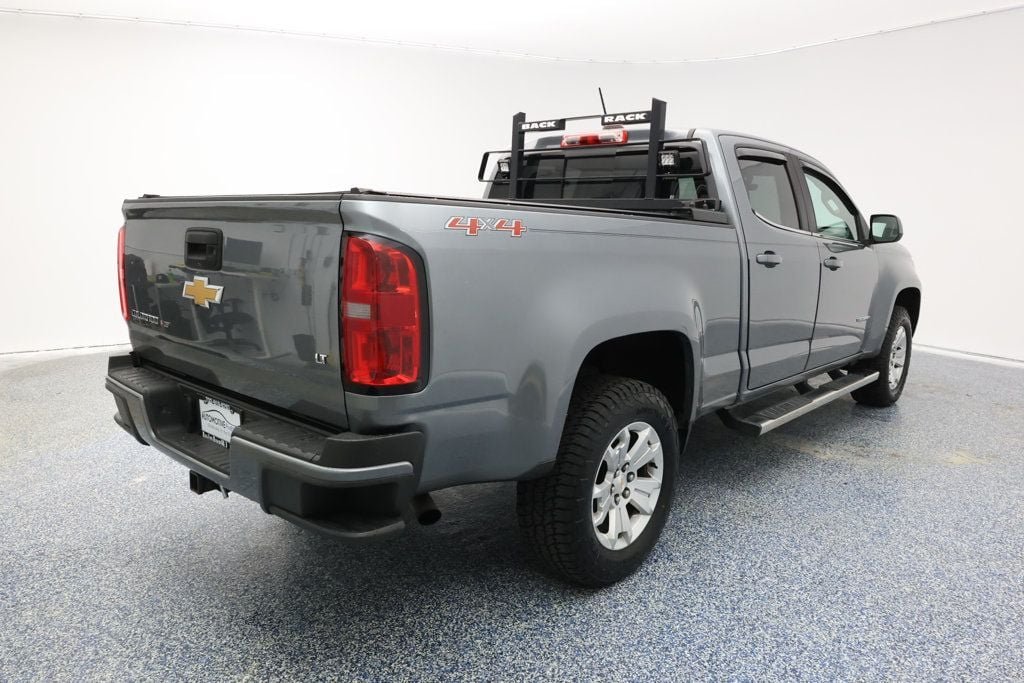 2019 Chevrolet Colorado LT photo 3