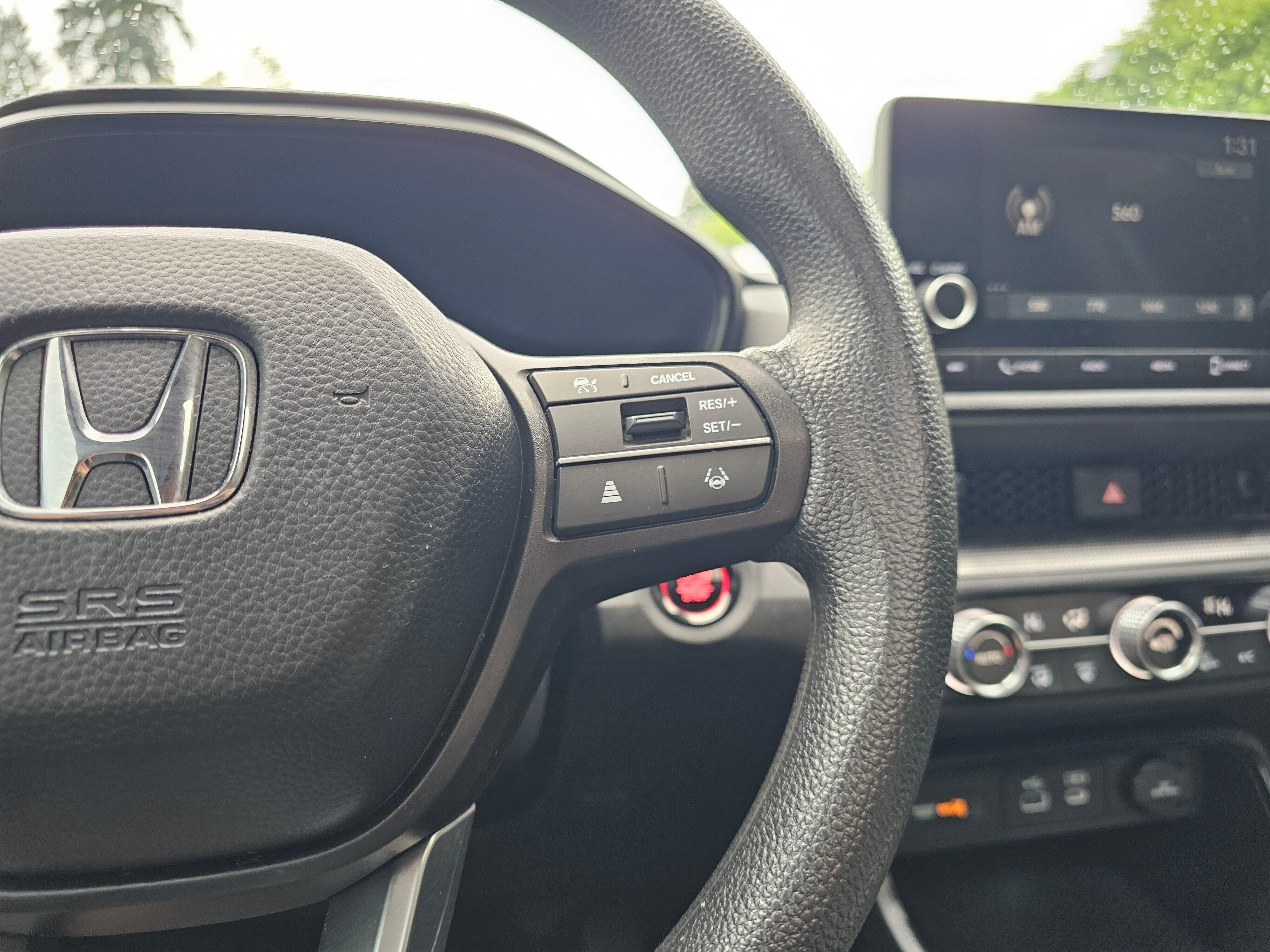 Used 2023 Platinum White Pearl Honda EX image 30