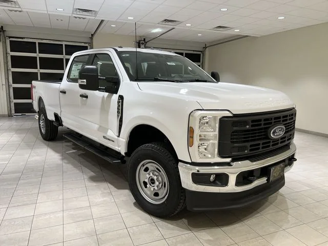 New 2026 Oxford White Ford F-350® XL image 7