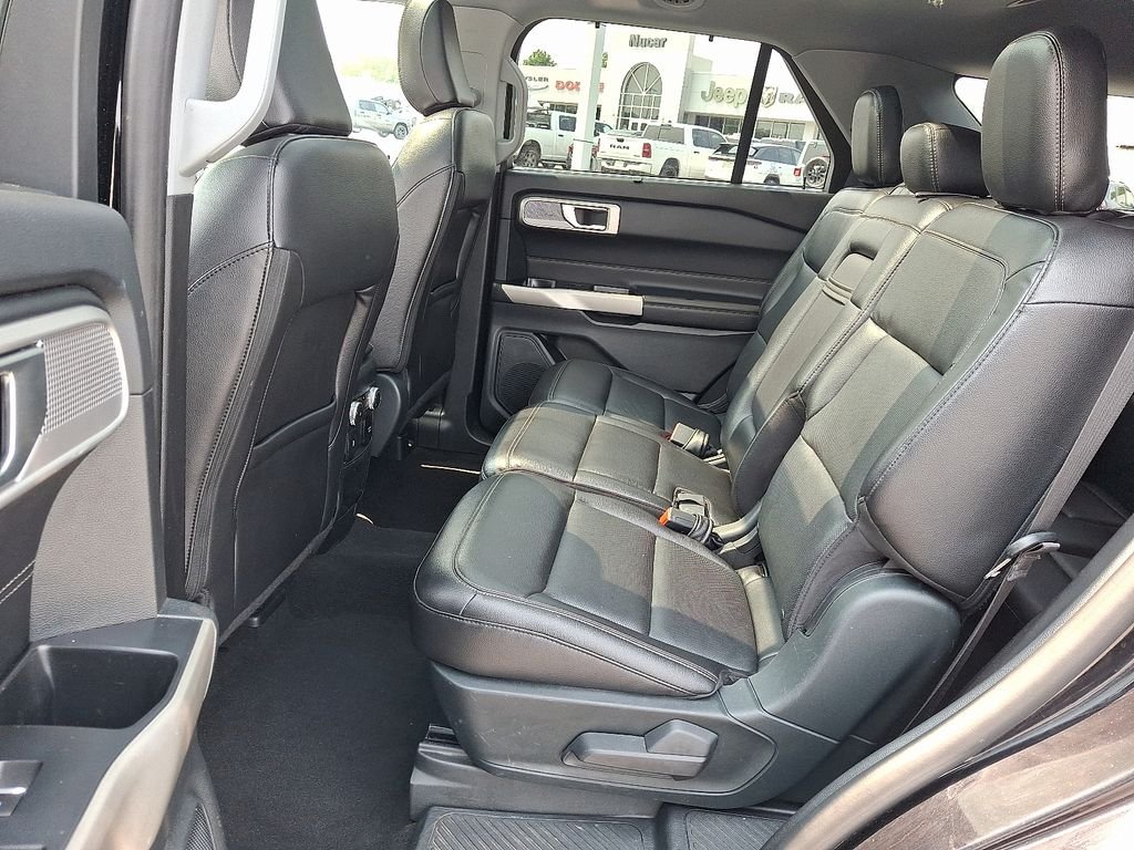 Used 2021 Black Ford Limited image 11