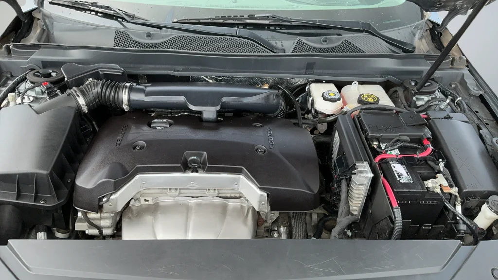 Used 2019 NIGHTFALL GRAY METALLIC Chevrolet LT image 22