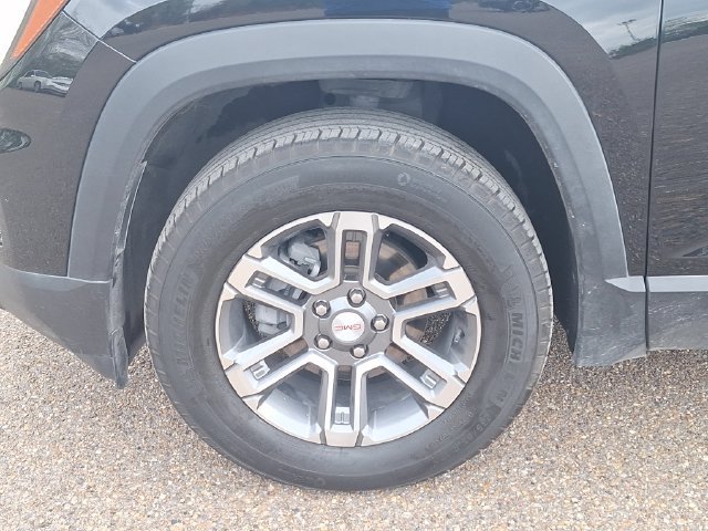 Used 2025 Black GMC Elevation image 15