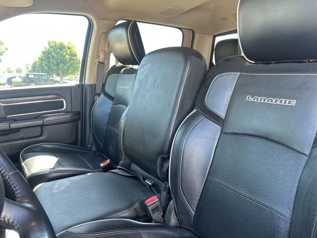 Used 2021 White Ram Laramie image 17