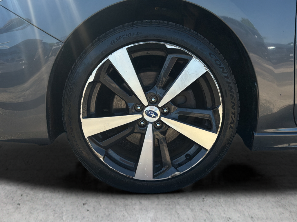 Used 2018 Gray Subaru 2.0i Sport image 22