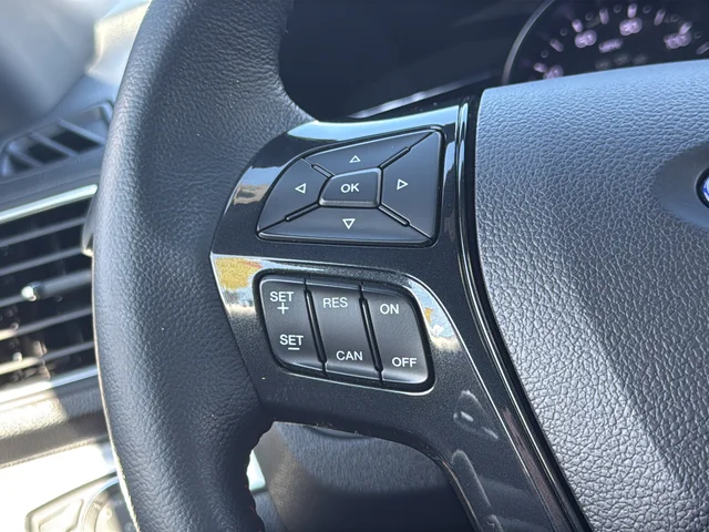 Used 2018 Silver Ford Sport image 16