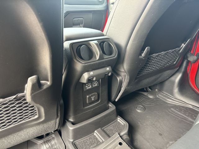 Used 2024 Red Jeep Sahara image 20