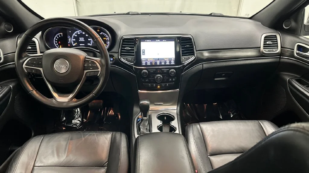 Used 2021 Black Jeep Limited image 23