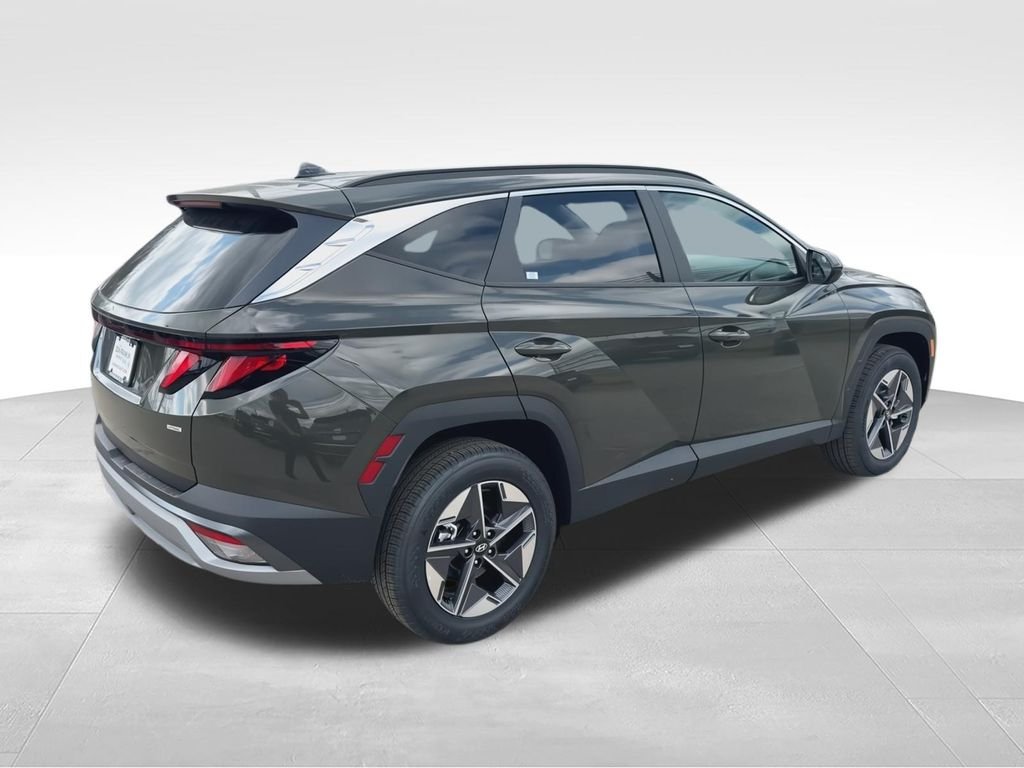 New 2026 Green Hyundai SEL AWD image 8