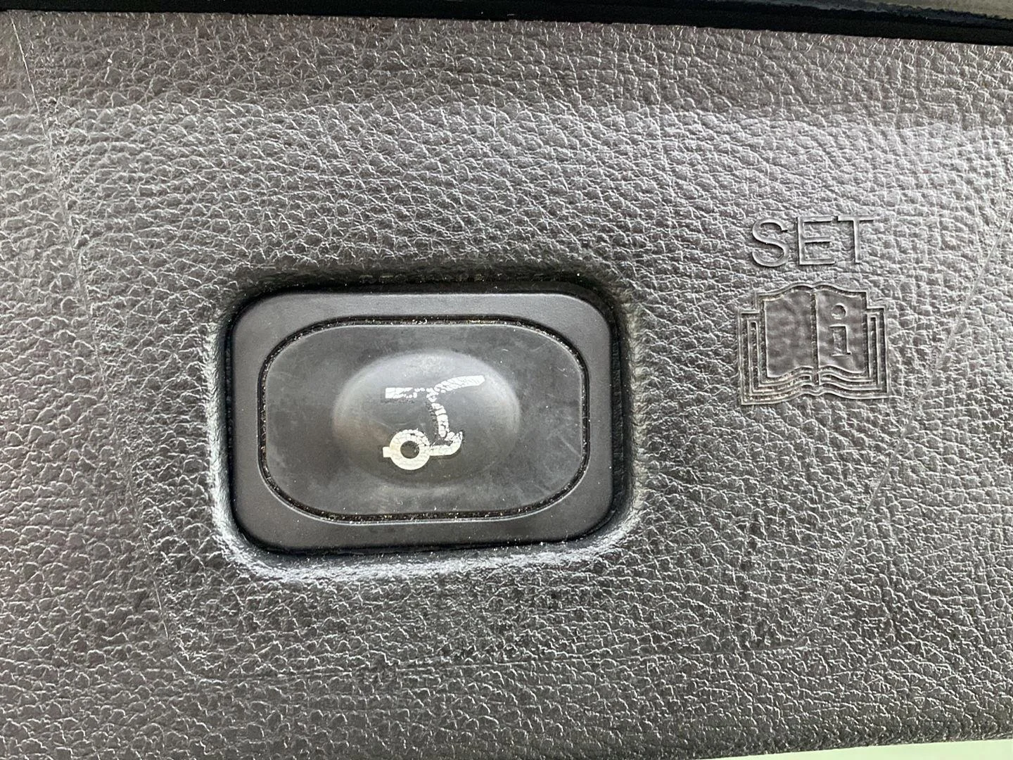 Used 2023 Agate Black Ford SEL image 20