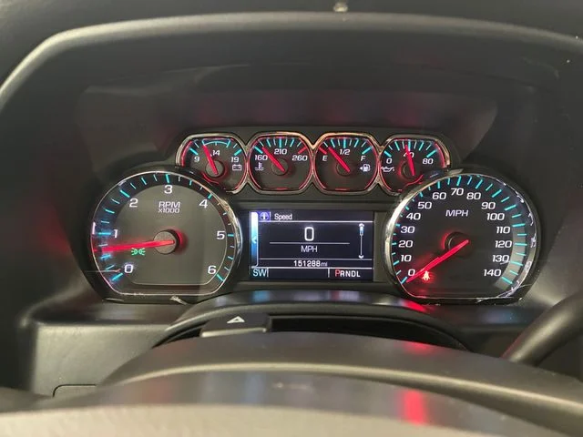 Used 2018 White Chevrolet LT image 25