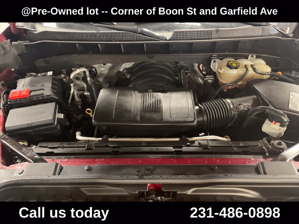 Used 2020 Cajun Red Tintcoat Chevrolet RST image 18