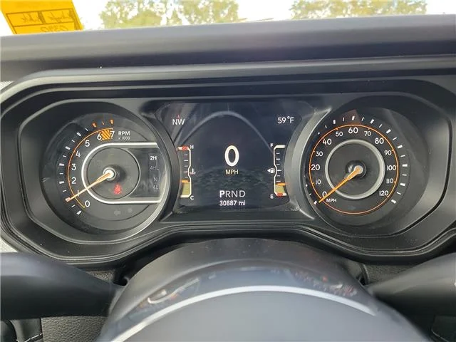 Used 2025 White Jeep Sahara 4x4 image 17